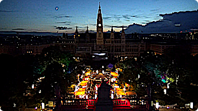 Filmfestival Wien: Webcam spätabends vom Burgtheater auf den Rathausplatz ...