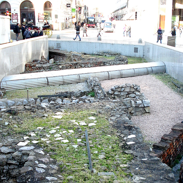 Archäologische Ausgrabungen am Michaelerplatz in Wien ...